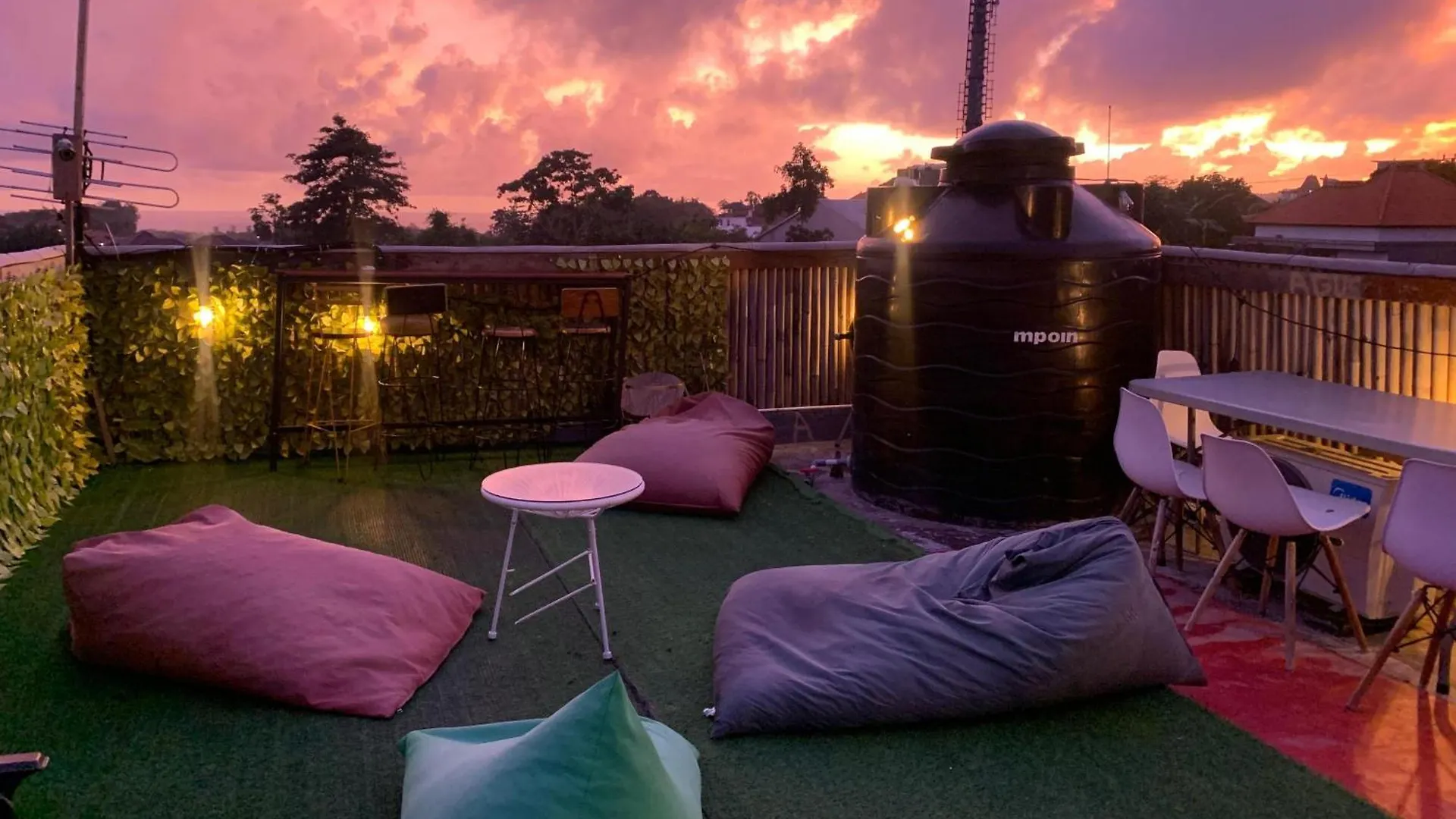 Hotel Ceria House Ungasan Uluwatu