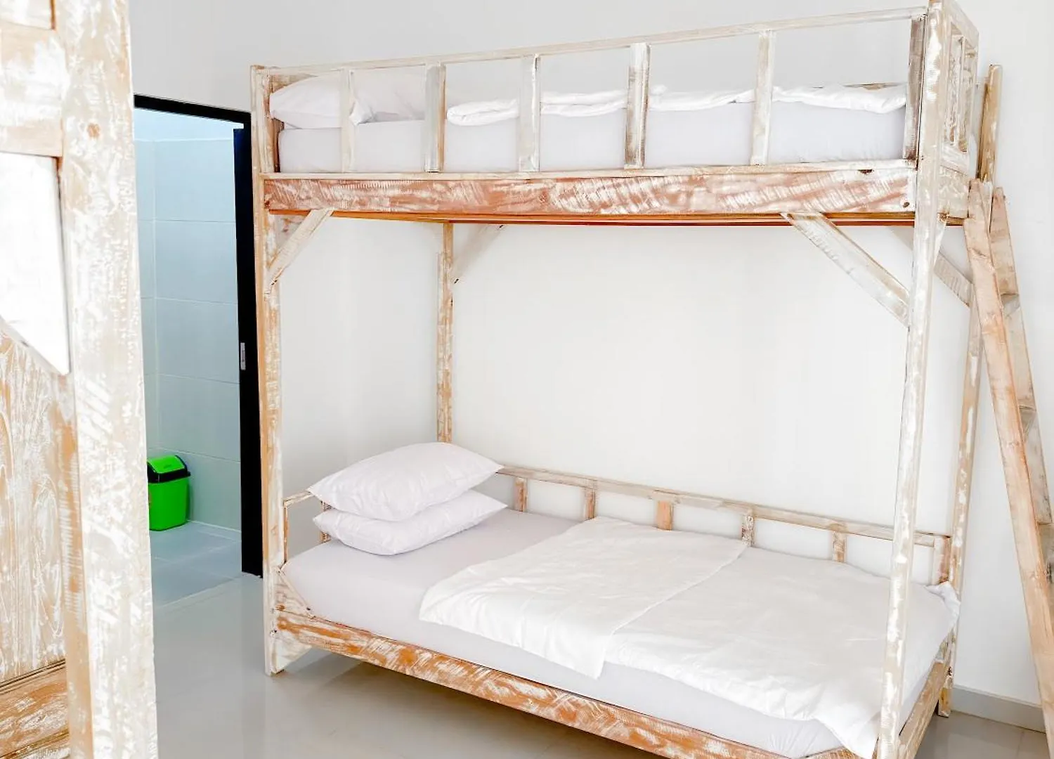 Guest house Ceria House Ungasan Uluwatu Hotel Indonesia